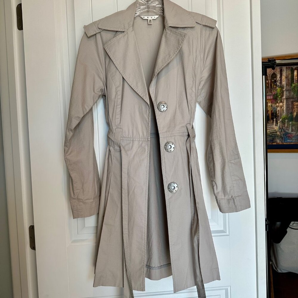 CAbi Gray Women's Light Trench Coat in XS